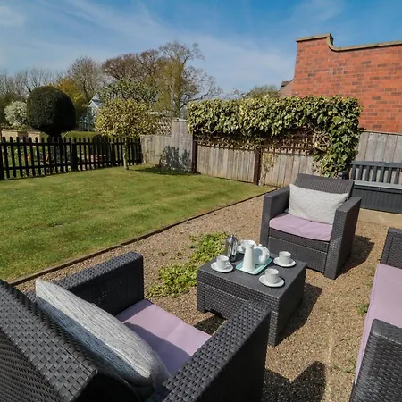 Field Σπίτι διακοπών