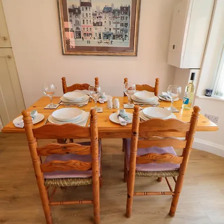 Field Σπίτι διακοπών